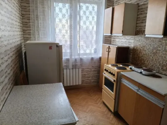 Сдам 1 комнатную квартиру ориентир площадь Кирова Мариуполь
