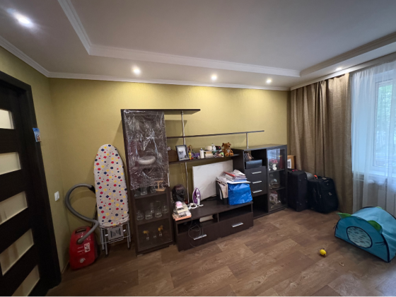 Продам 3 комнатную квартиру в Мариуполе Мариуполь