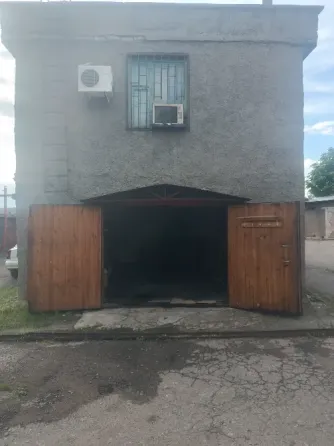 Продам гараж Донецк