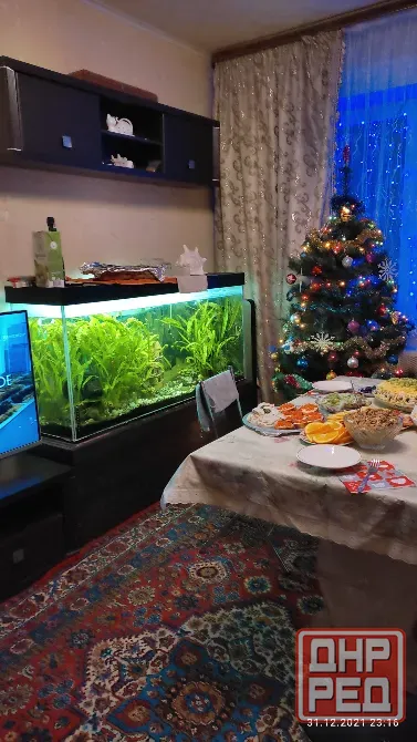 Продам аквариум Макеевка - изображение 1
