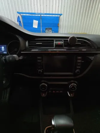 Kia Rio 2019 1.6 AT Prestig Макеевка