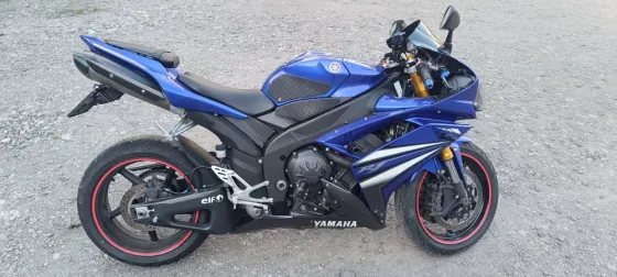 Продам мот Yamaha R1 Донецк