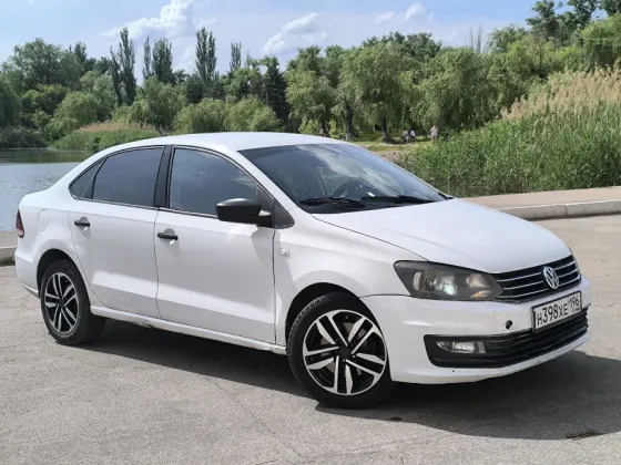 Продам Volkswagen Polo 2019 года выпуска 1.6 бензин на автомате по самому низу рынка!!! Енакиево