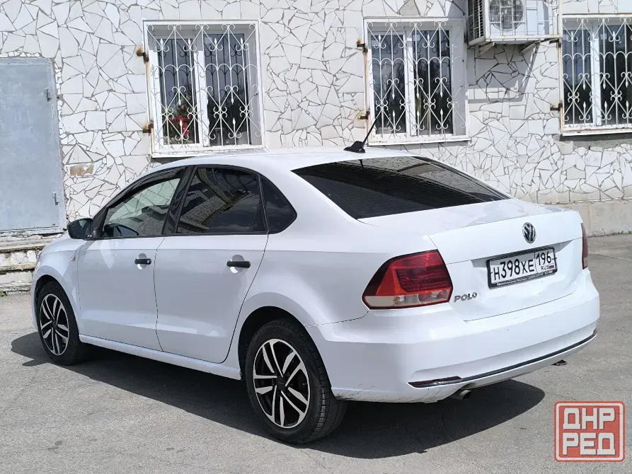 Продам Volkswagen Polo 2019 года выпуска 1.6 бензин на автомате по самому низу рынка!!! Енакиево - изображение 3