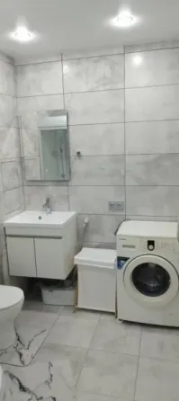 сдам 1 к.кв. калининский р. горгаи 35000 р горгаи все новое накопитель.. Донецк