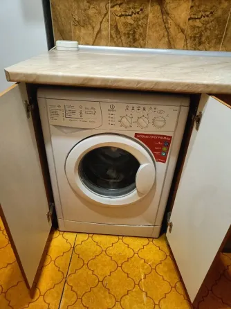 Собственник продам 3х комнатную квартиру Донецк