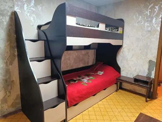 Собственник продам 3х комнатную квартиру Донецк