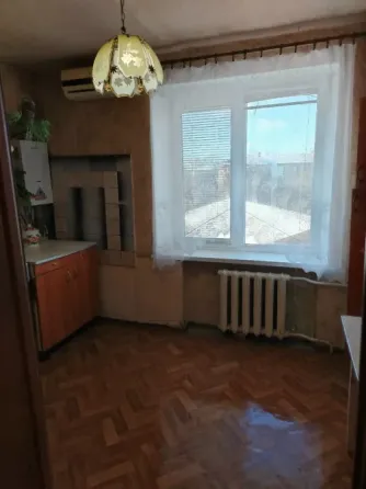 продам однокомнатную квартиру Луганск