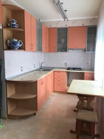 Сдам 2к пл.Ленина, вода есть! Донецк
