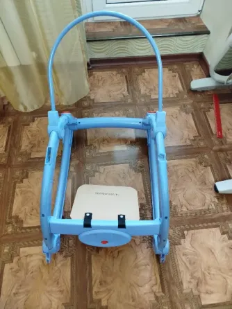 Продам кресло качалку Макеевка