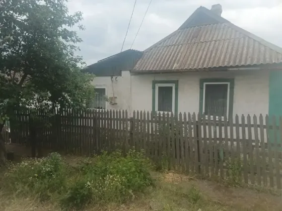 Дом 60 м2, участок 6 соток в Пролетарском р-не, Моспино Донецк