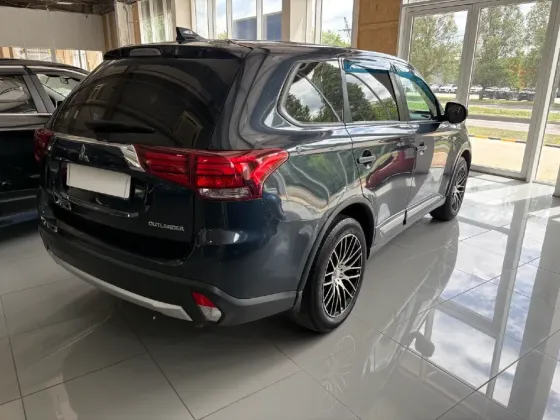 Mitsubishi Outlander 2018г. Макеевка