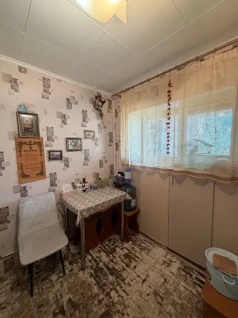 Срочно продам 1 ком. кв. ул. Разенкова Донецк