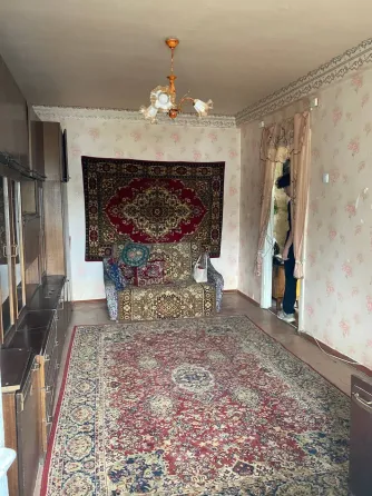 Продам 1 комн., 4/5, жилое состояние, магазин Юта Донецк