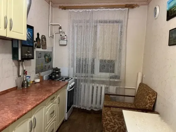 Продам 1ком Вертикальная Донецк