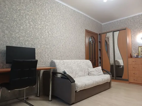 Продам 3-х комн. квартиру, бульвар 8 сентября Макеевка