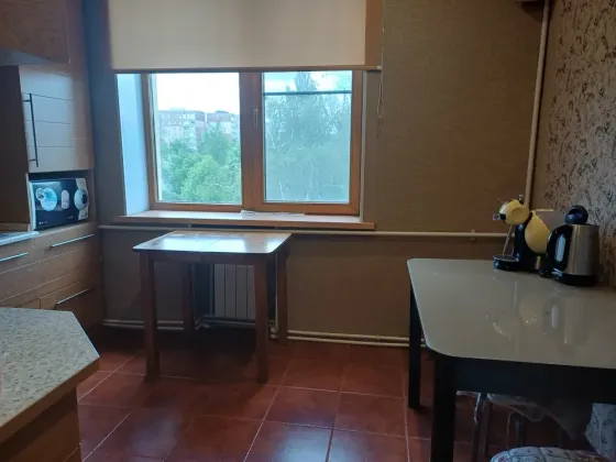 Продам 3-х комн. квартиру, бульвар 8 сентября Макеевка