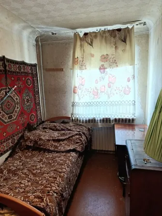 продам 2 к.кв. ленинский р. кирова стоматол. 2900 мил р. торг.. Донецк