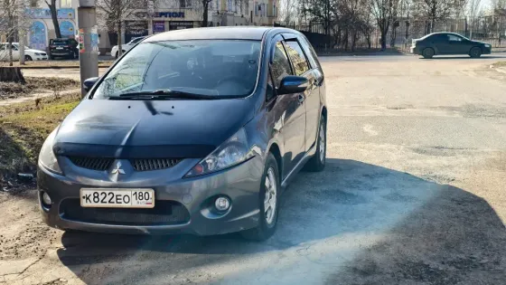 Mitsubishi Grandis 2.0 Мт, 2005 Макеевка