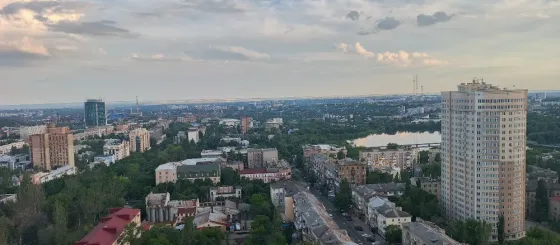 Продам квартиру в центре города - новострой мако Донецк