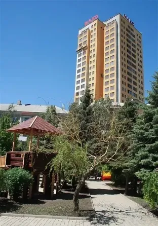 Продам квартиру в центре города - новострой мако Донецк
