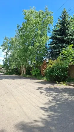 Продам дом 360 с выходом на Донецкое море с большим участком земли 22 сотки Донецк