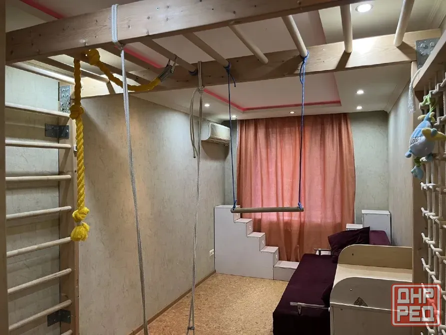 сдам 3 к.кв. пролетарский р. литке 45000 р. все новое накопитель колонка. Донецк - изображение 3