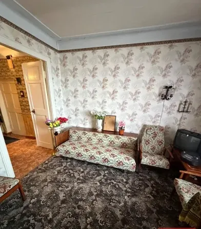 Продаётся 3 комнатная квартира, Макеевка,Менделеевский рынок Макеевка