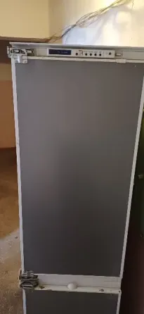 Встроенный Холодильник б/у BOSCH KIS38A50. Донецк