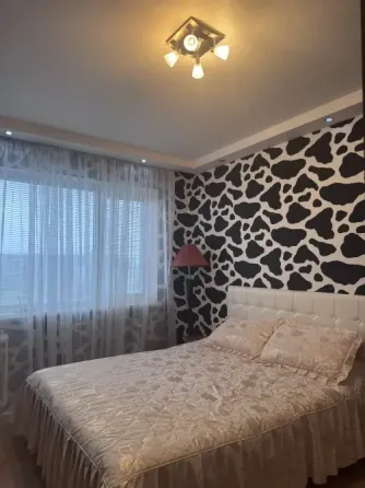 продам 3 к.кв. калининский калужская 6600 мил. р. Донецк