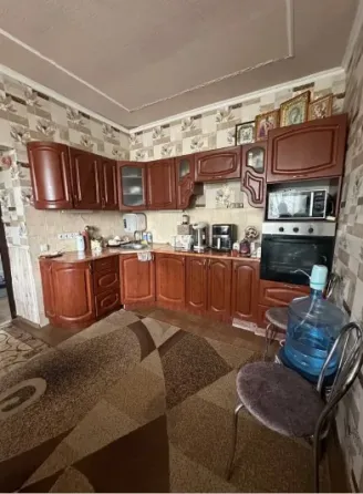 Две квартиры на земле. Вода 24/7. Тепличный Буденовский р-н Донецк