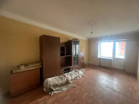 Продам 2-кв.,Путиловский рынок Донецк
