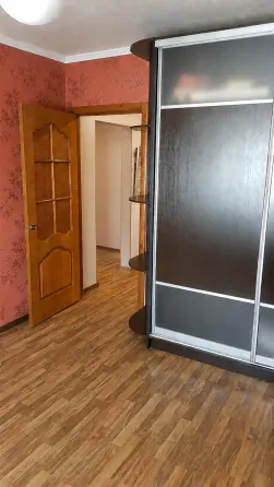 Продается 2-х комнатная квартира. Ремонт. Донецк