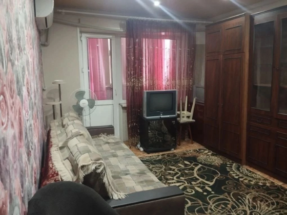 Аренда 2-х комнатной Макеевка, центрально- городской район, остановка " Почта" Макеевка