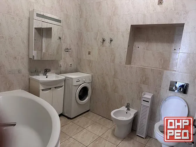 Срочная продам 3к.кв 120 кв м новострой Замковый Донецк - изображение 8