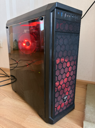 Игровой компьютер (Xeon/RX 470 4GB/8GB RAM/SSD) Донецк
