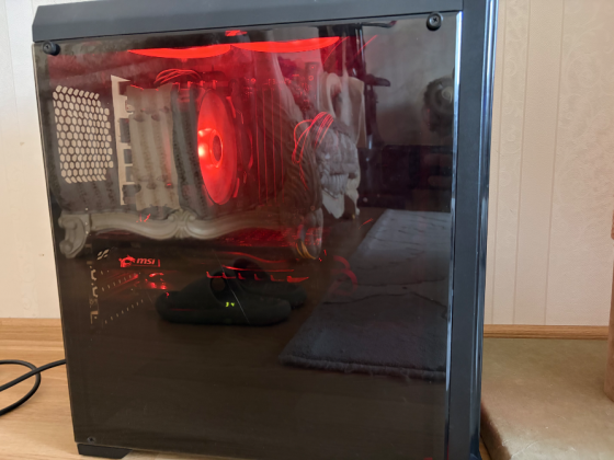Игровой компьютер (Xeon/RX 470 4GB/8GB RAM/SSD) Донецк