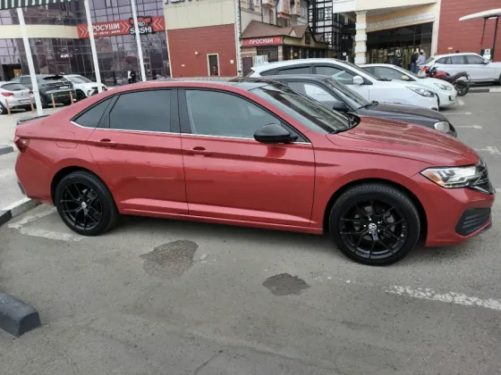 Продам VW JETTA в последнем кузове Донецк