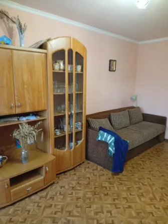 Продам 2-х комнатную Калининский район Донецк