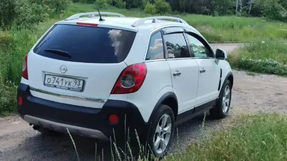 Opel Antara 3.2 V6 (227 л.с.) Бензин 2010 год Донецк