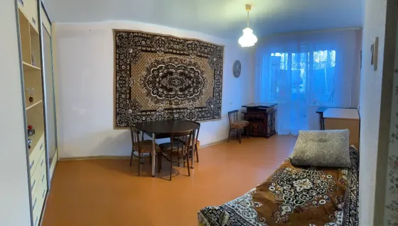 1 ком. квартира, ост. Полиграфическая Донецк