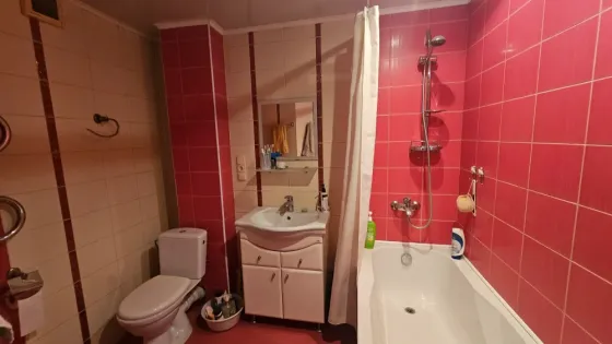 Продам 3-комнатную квартиру,Текстильщик Донецк