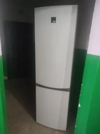 Продам холодильник б/у Макеевка