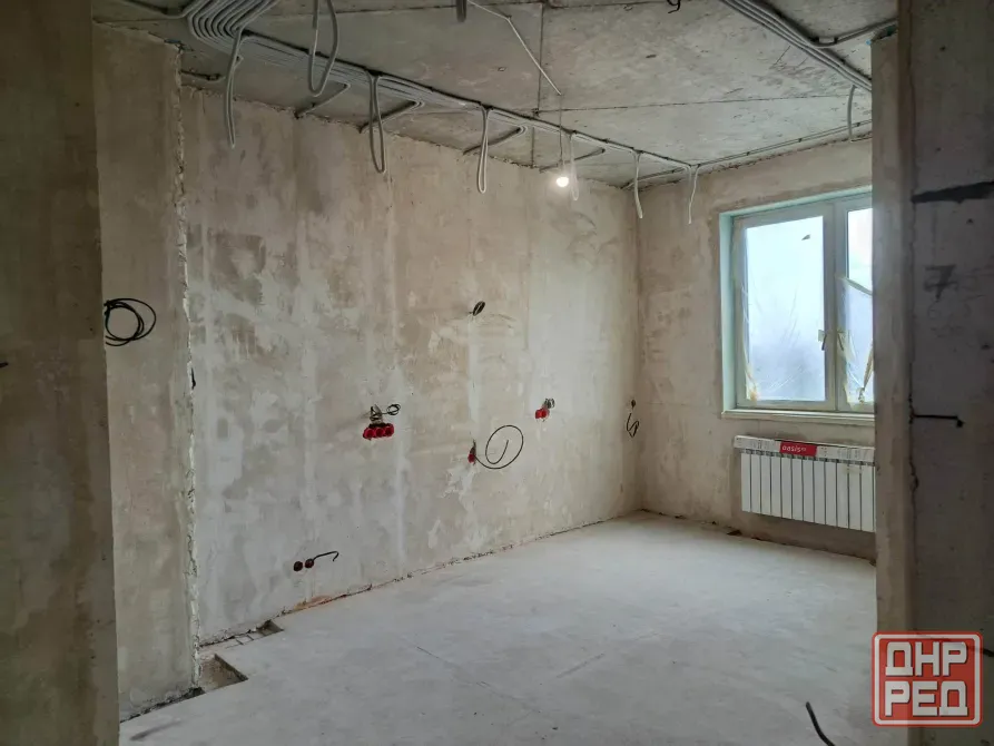 Продам 2х ком кв-ру 85 м кв. в новострое под ремонт Донецк - изображение 3