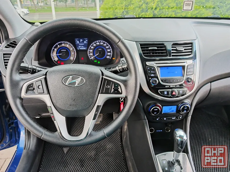 2012 Hyundai Solaris 1.6 автомат Донецк - изображение 6