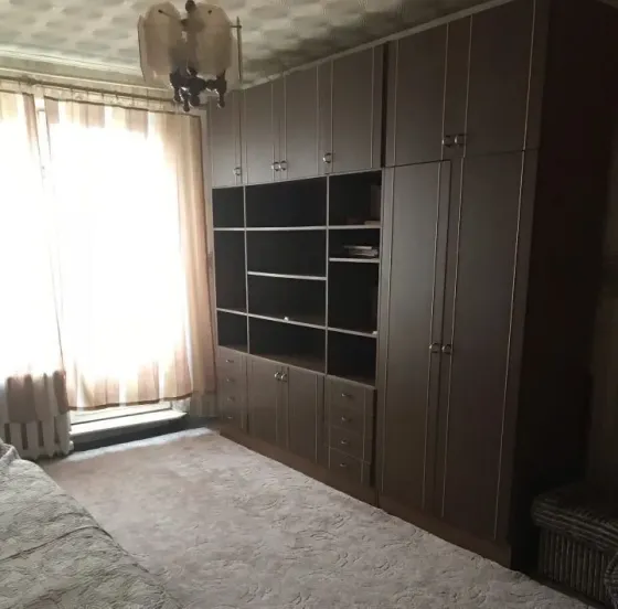 Сдаю двухкомнатную квартиру Донецк