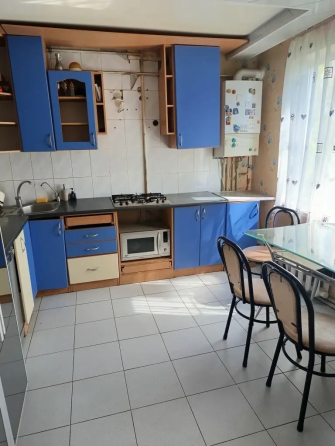 Сдам 3к квартиру на цирке Донецк