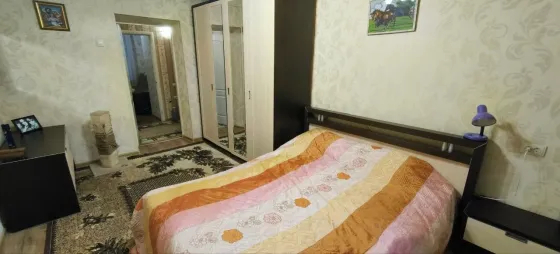 продам 3х ком. квартиру в Калининском районе Донецк