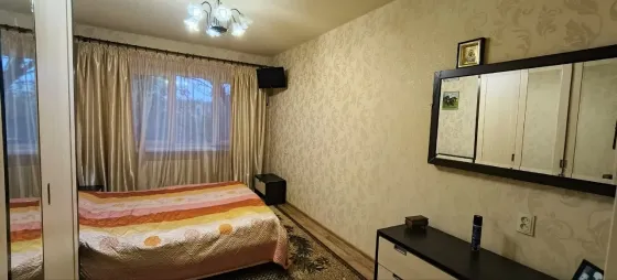 продам 3х ком. квартиру в Калининском районе Донецк