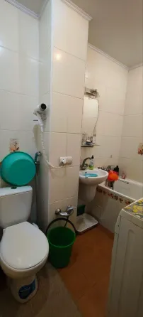 продам 3х ком. квартиру в Калининском районе Донецк